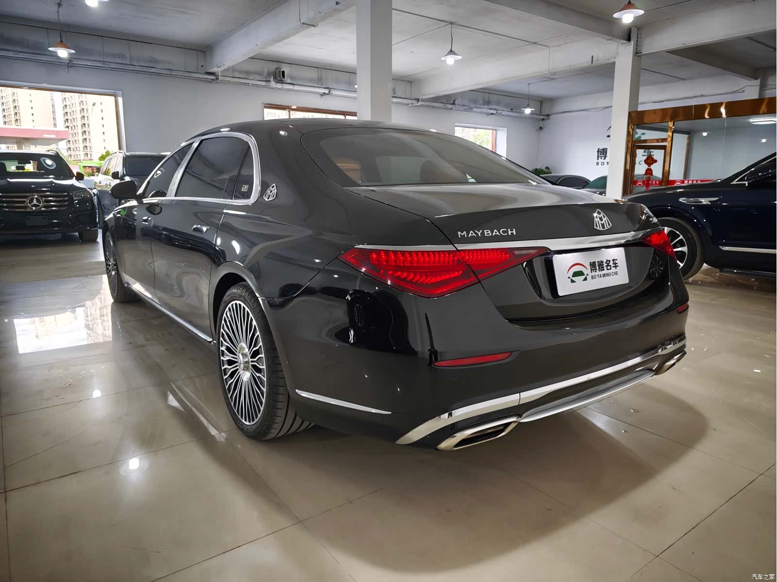 Maybach S-Class, 2023 4