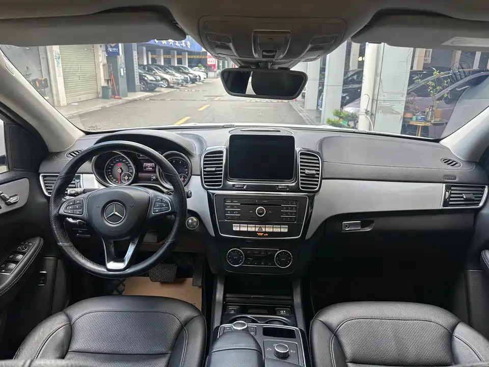 Mercedes-Benz GLE coupe