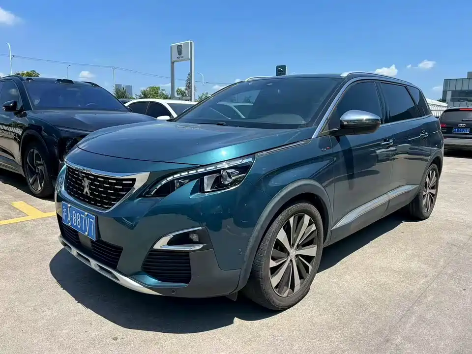 Peugeot 5008