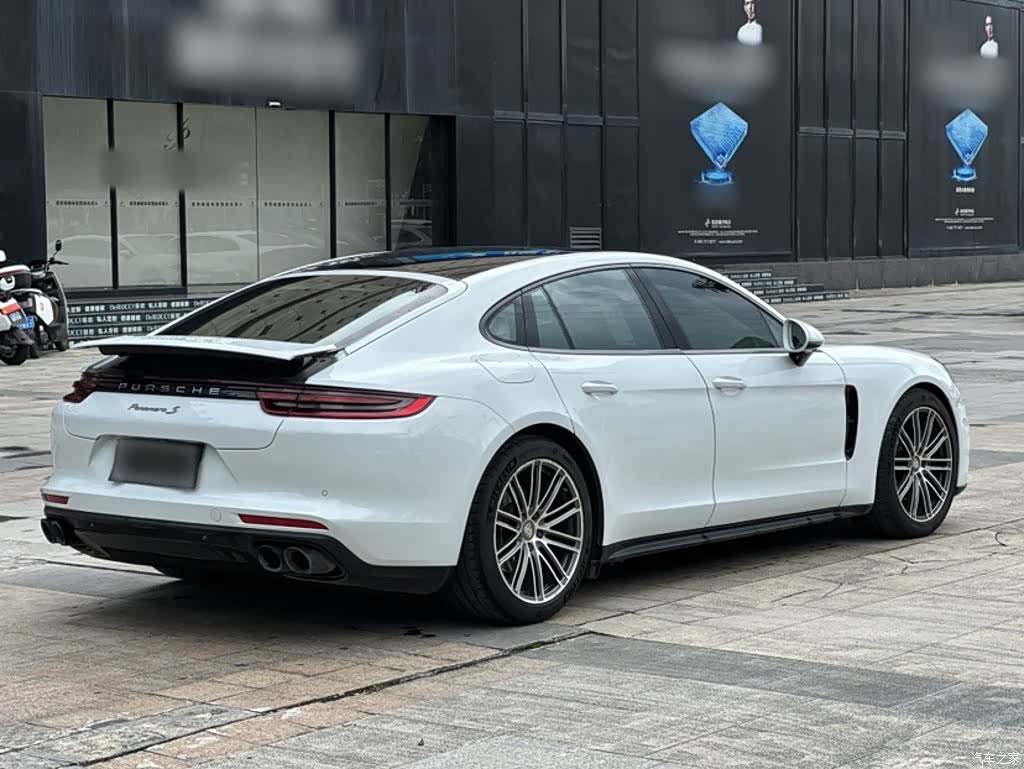 Porsche Panamera, 2018 8