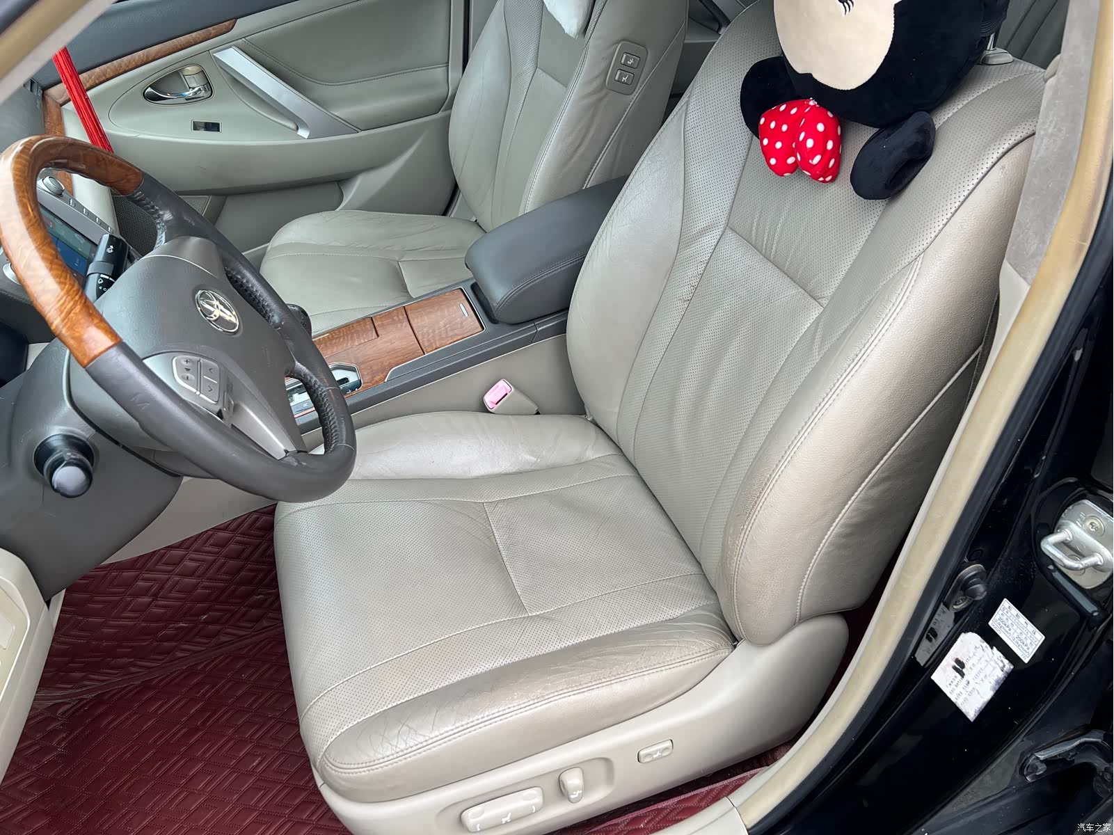 Toyota Camry, 2011 9
