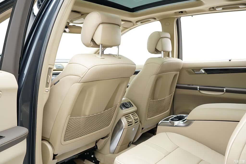Mercedes-Benz R-Class, 2014 9