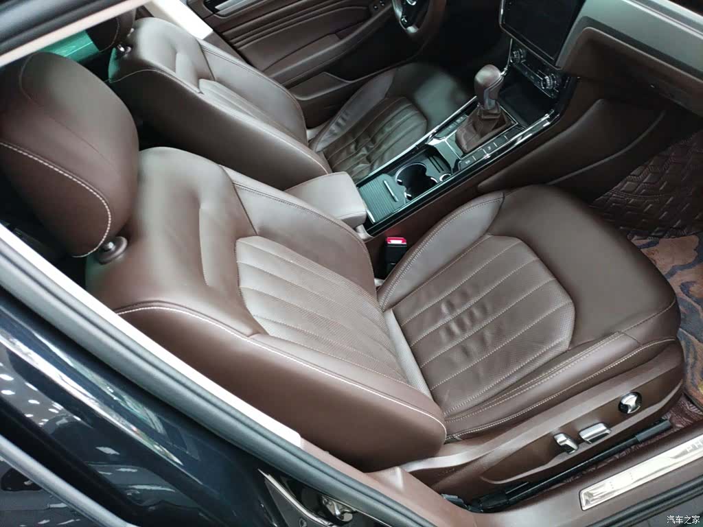 Volkswagen Phideon, 2023 20
