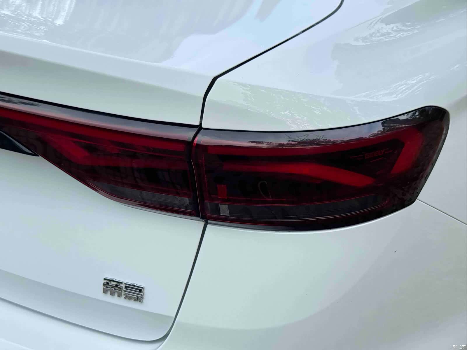 Geely Emgrand, 2022 42