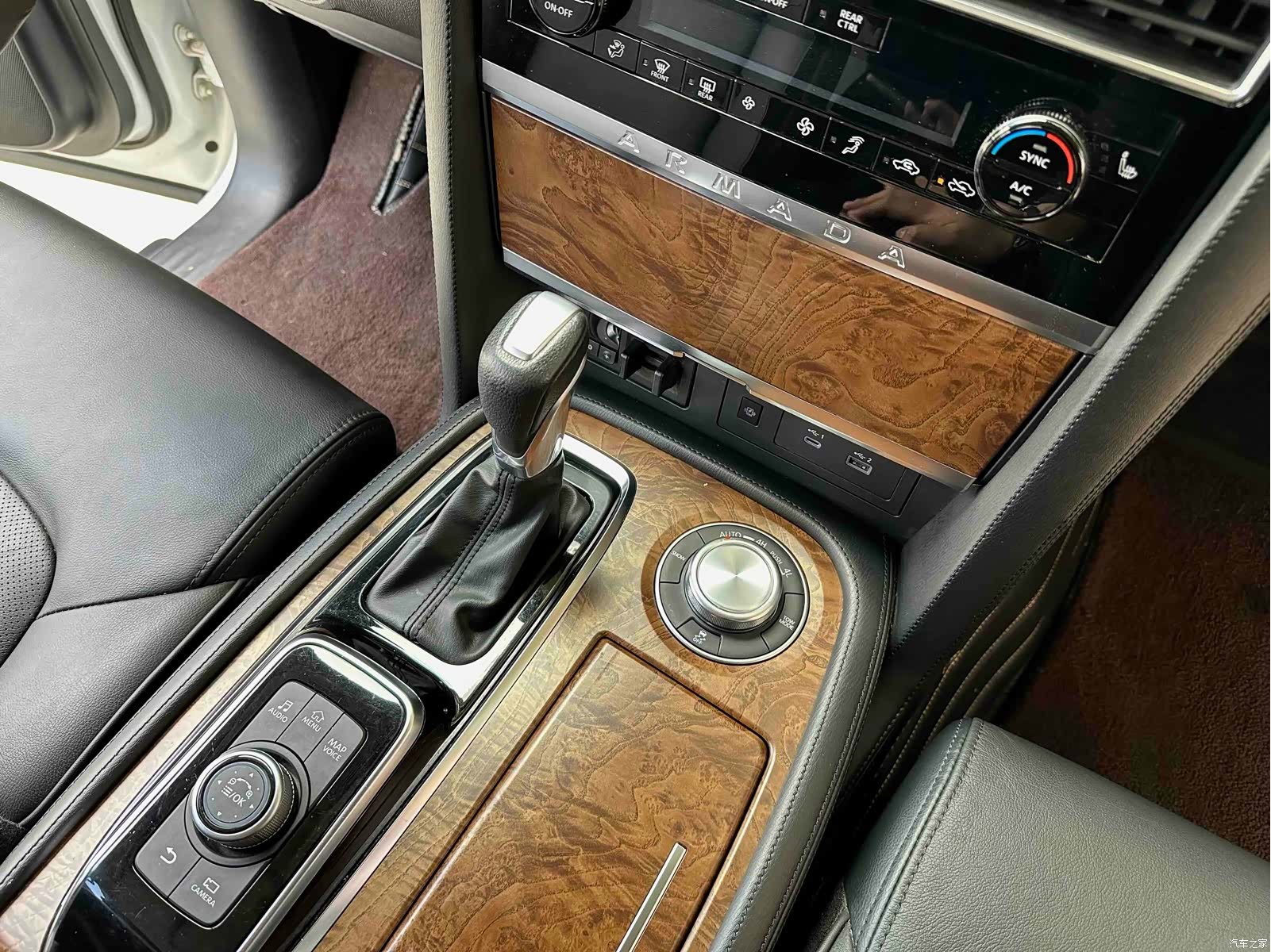 Nissan Patrol, 2023 13