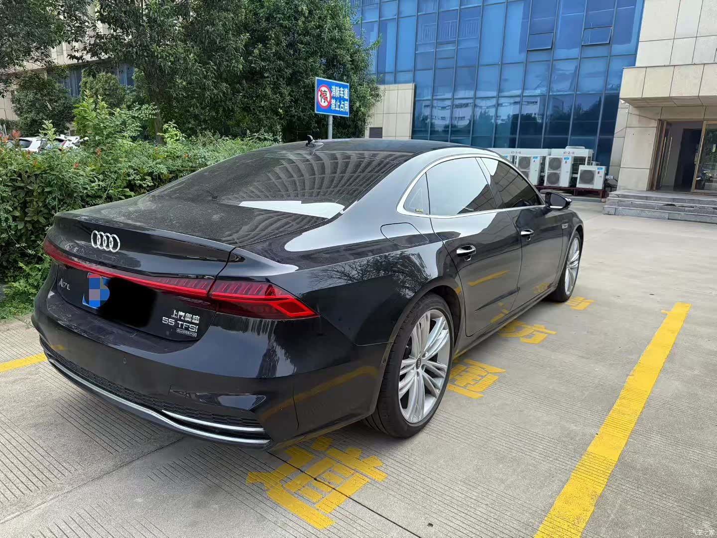 Audi A7L, 2024 9