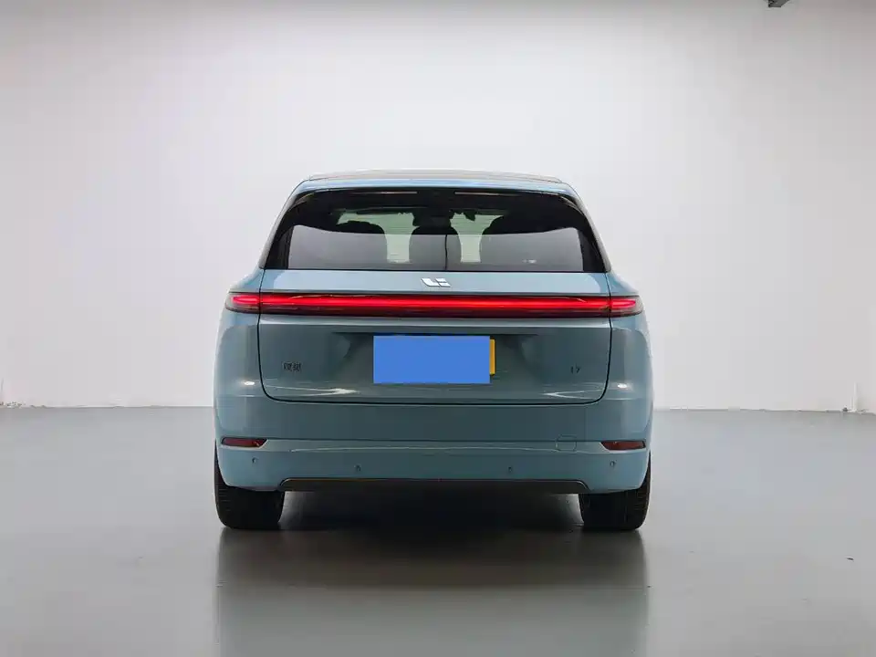 Li Auto Ideal L7