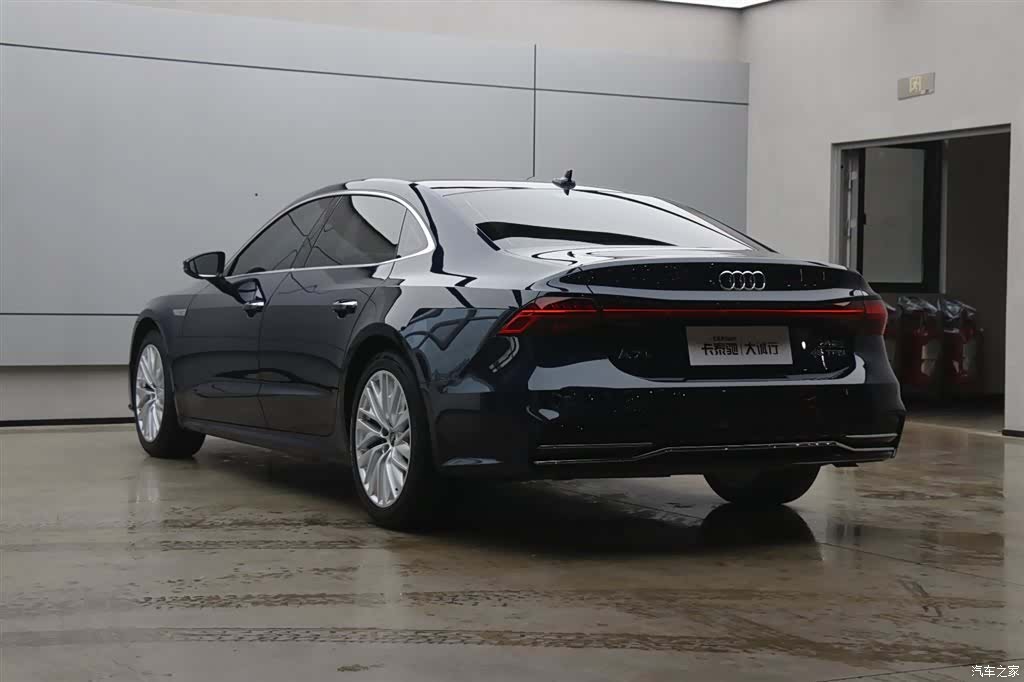 Audi A7L, 2024 33