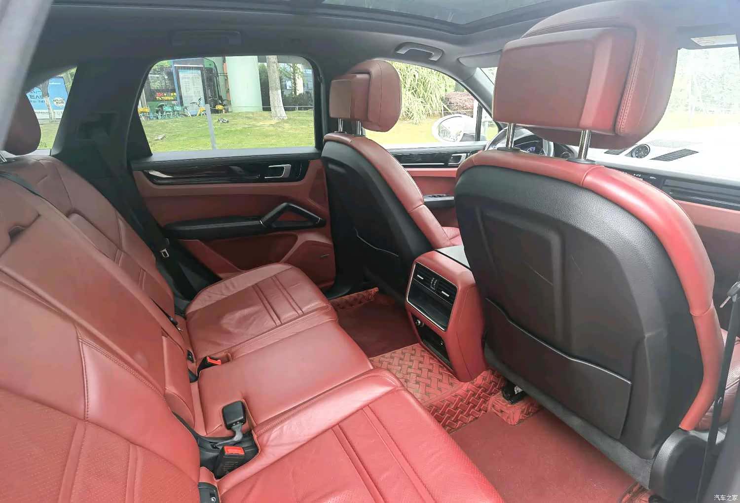 Porsche Cayenne, 2019 10