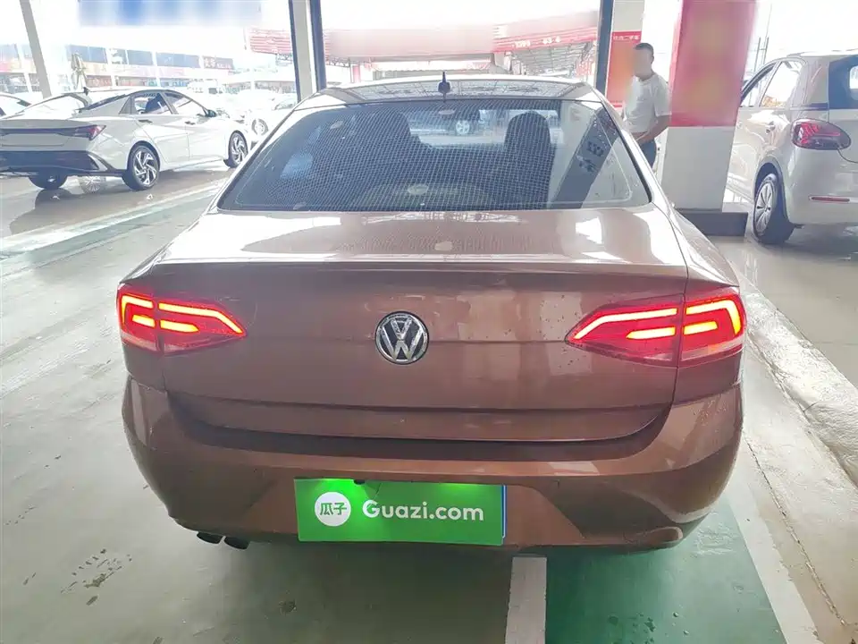 Volkswagen Lingdu