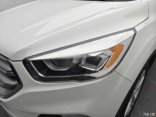 Ford Kuga, 2017 9