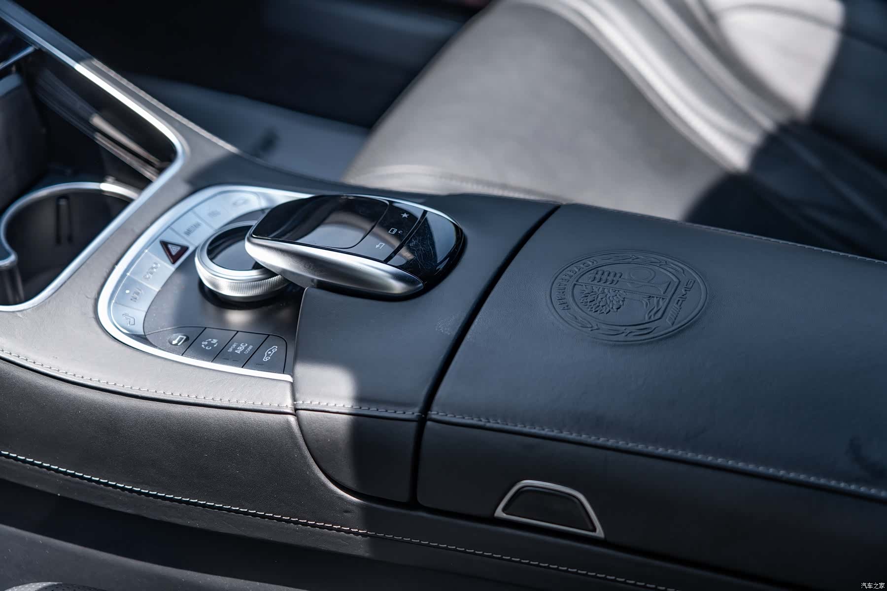 Mercedes-Benz S-Class, 2015 8