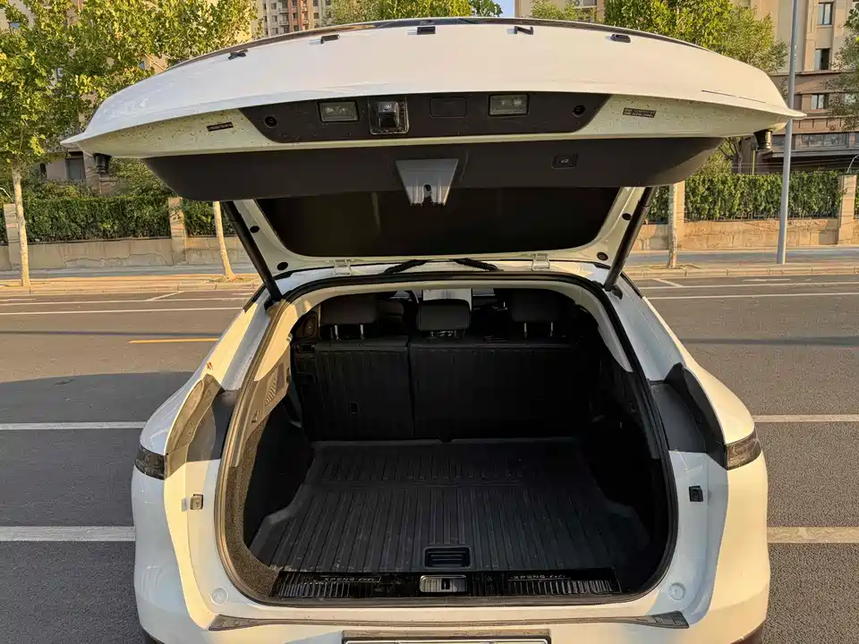 XPENG G6 XPENG G6