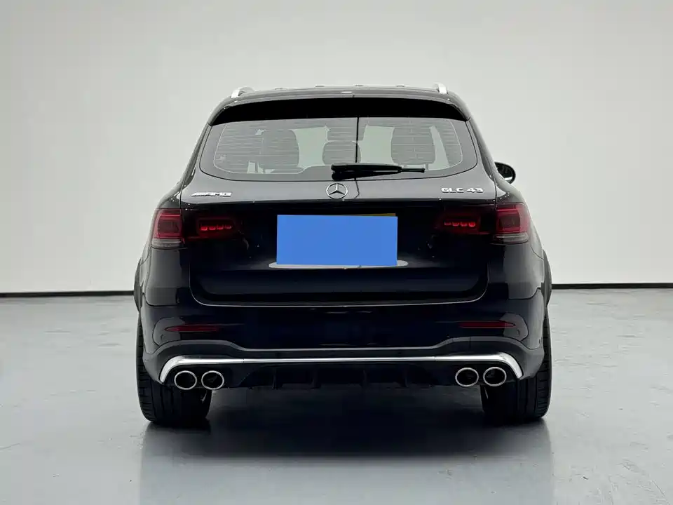 Mercedes-Benz GLC AMG