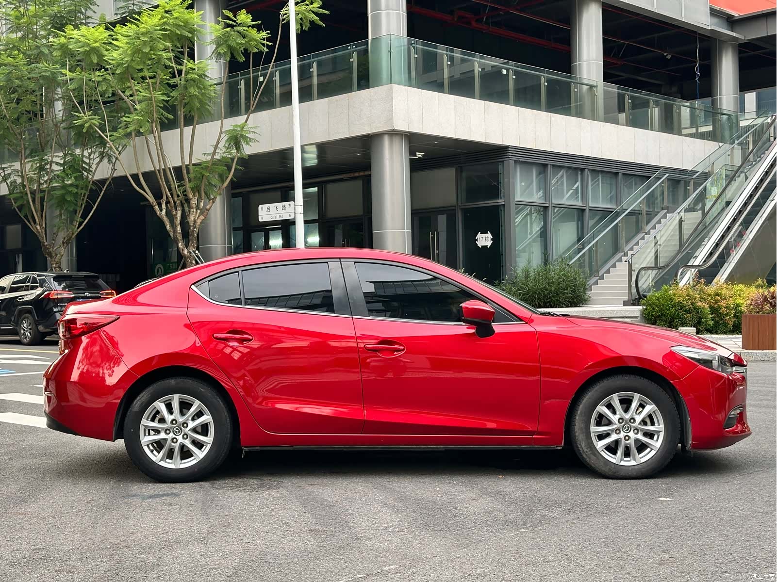 Mazda Mazda3, 2017 7