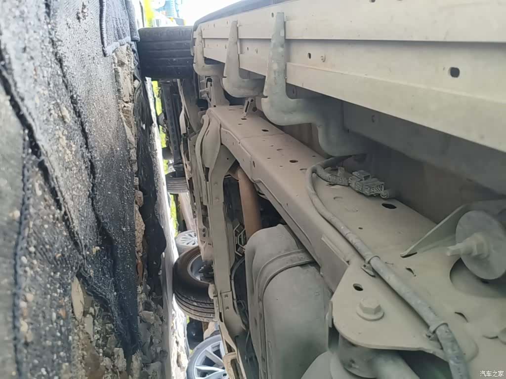 Maxus D90, 2022 22