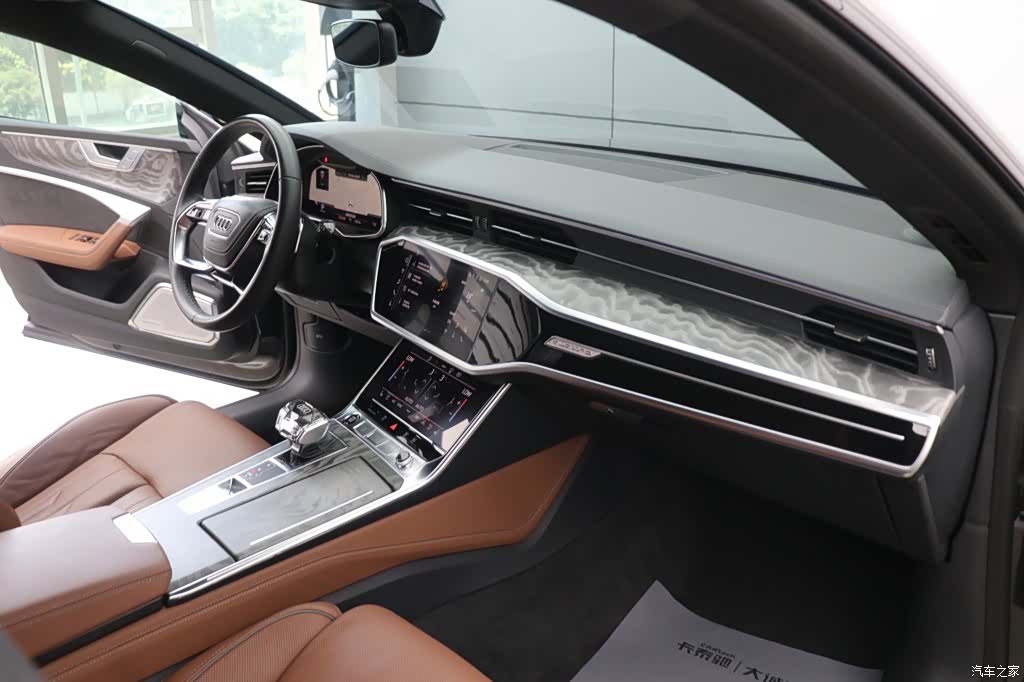 Audi A7L, 2026 24