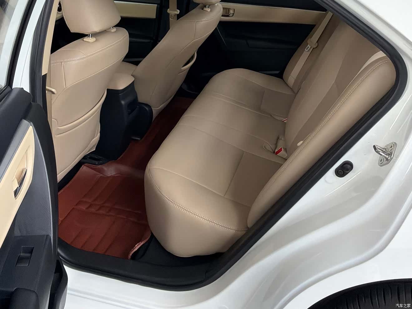 Toyota Corolla, 2018 11