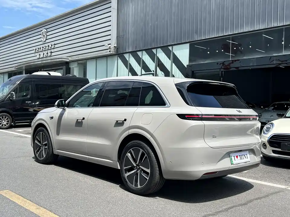 Li Auto Ideal L6