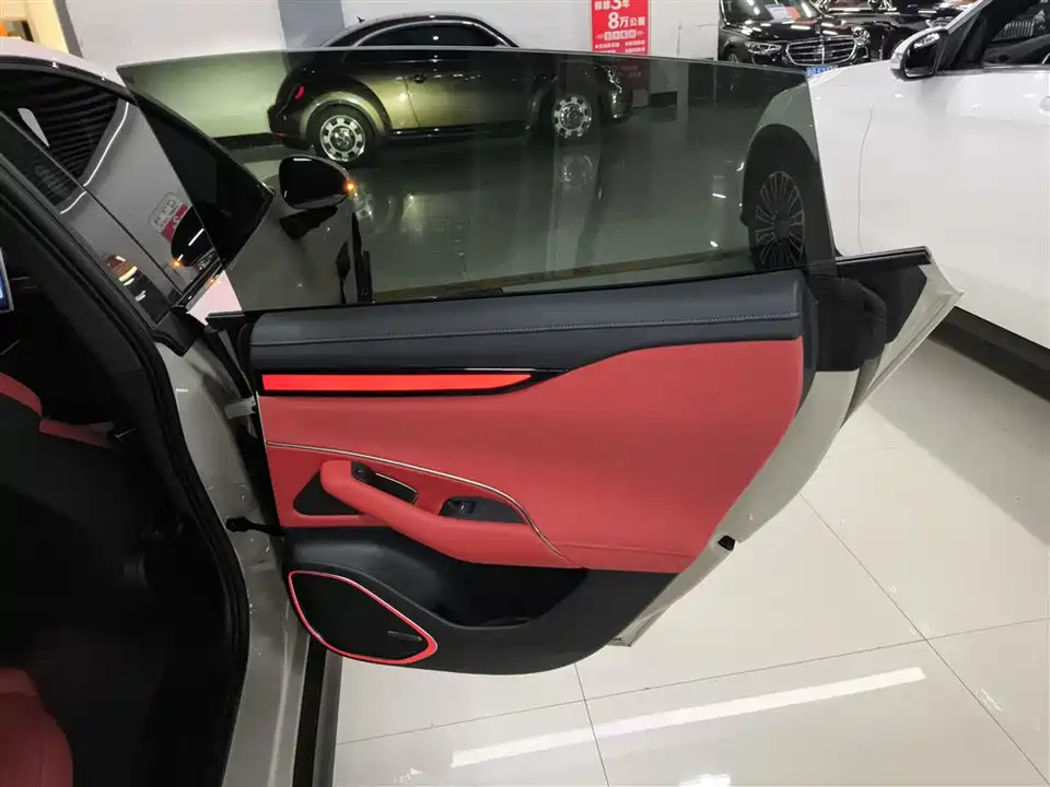 Xiaomi Xiaomi SU7 Xiaomi Xiaomi SU7