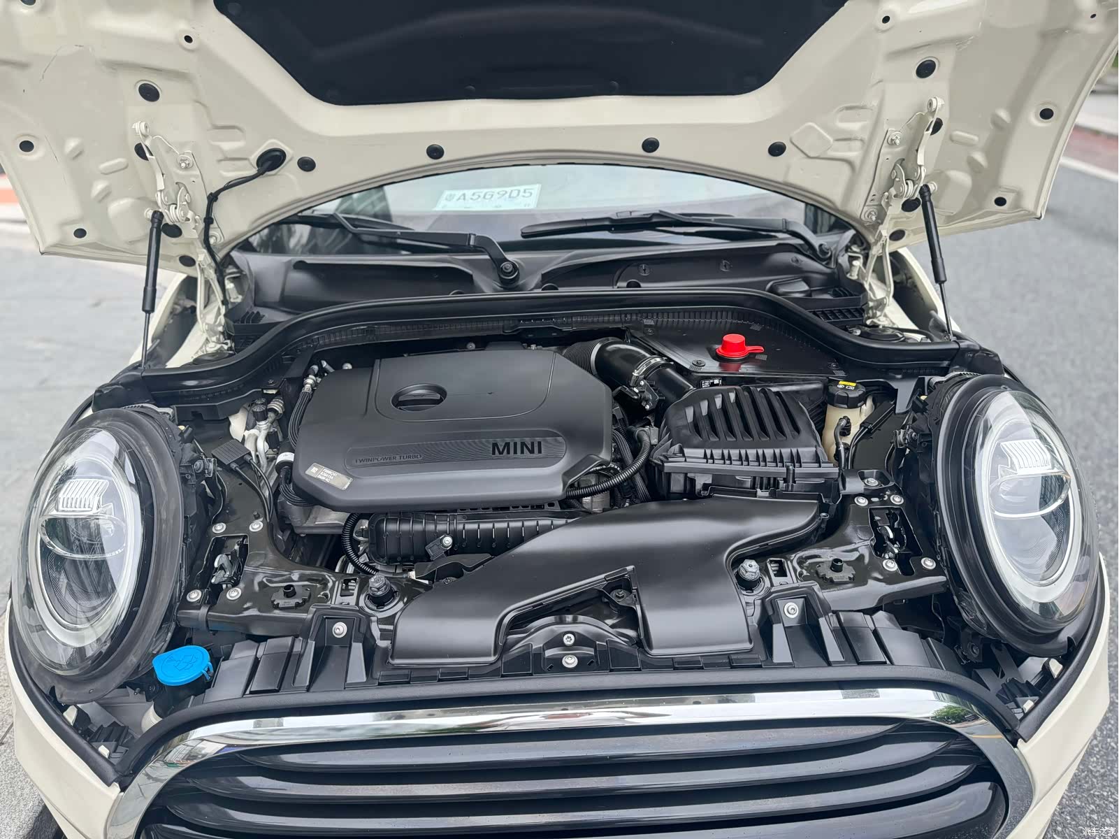 Mini Cooper, 2019 18