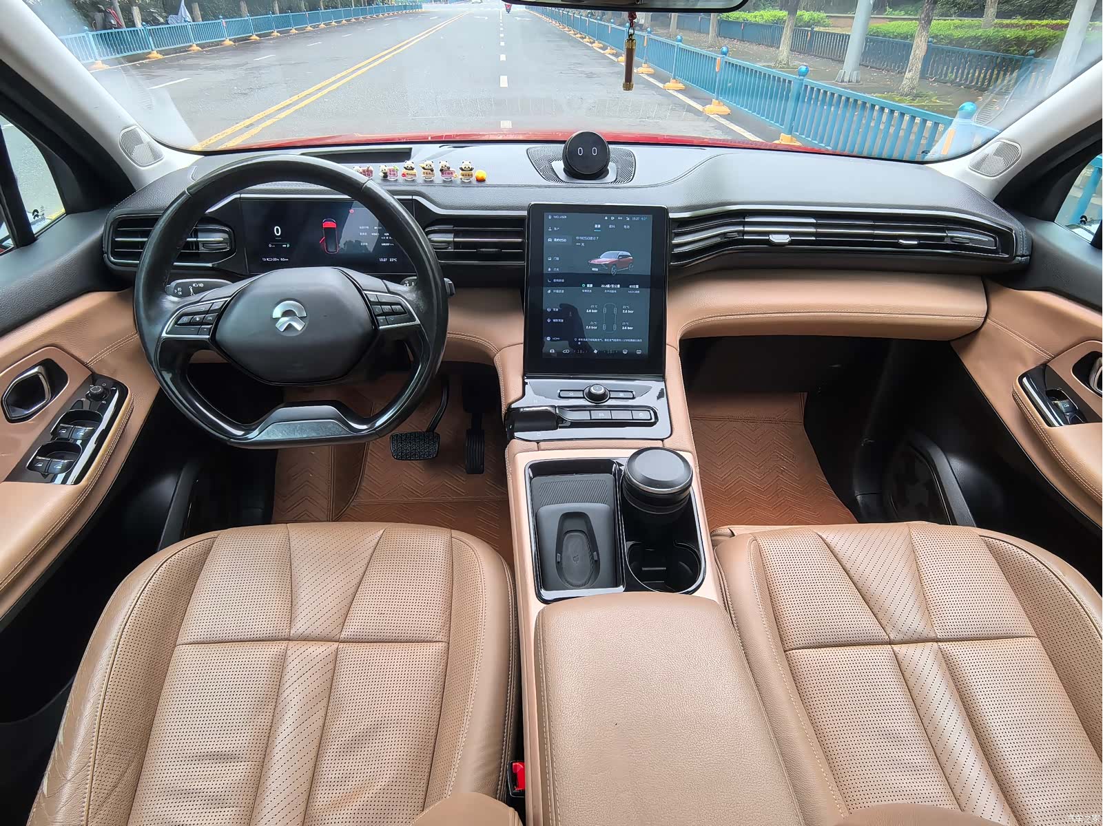NIO ES8, 2019 9