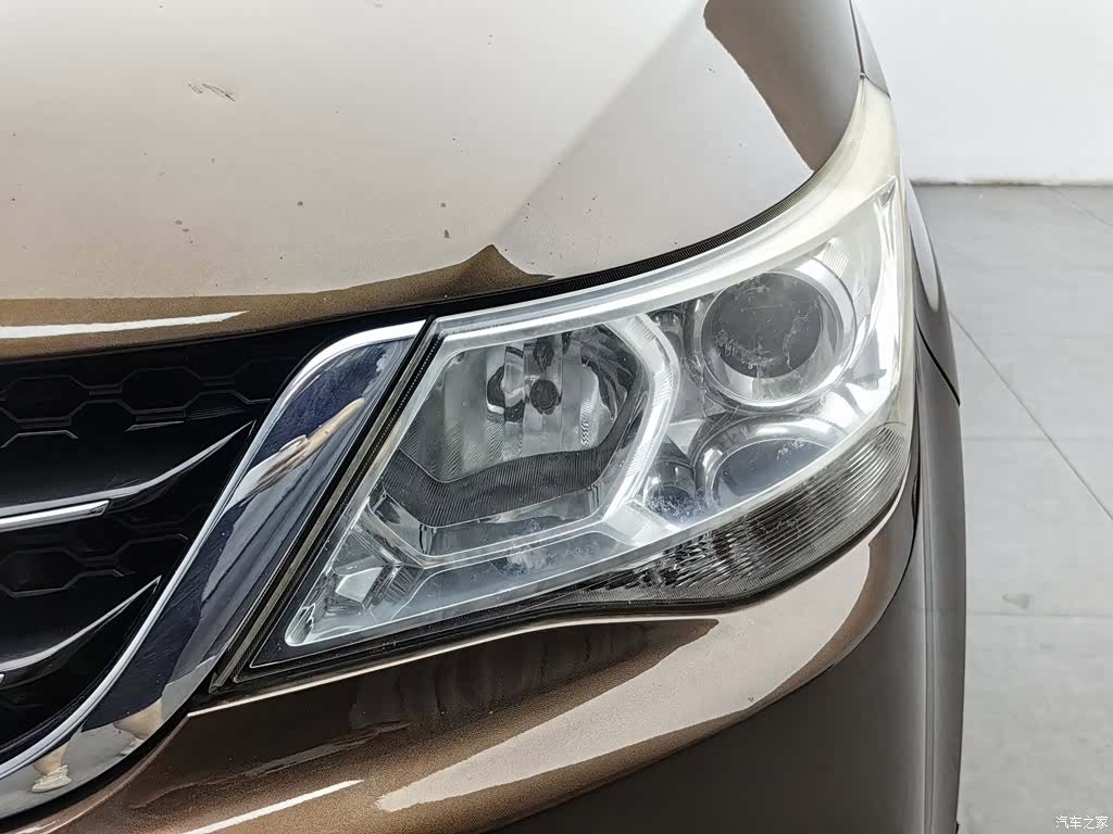 Wuling 730, 2016 7