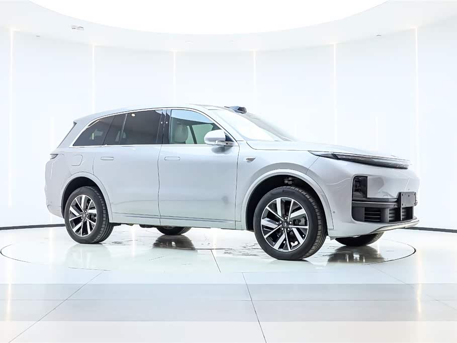 Li Auto Ideal L8