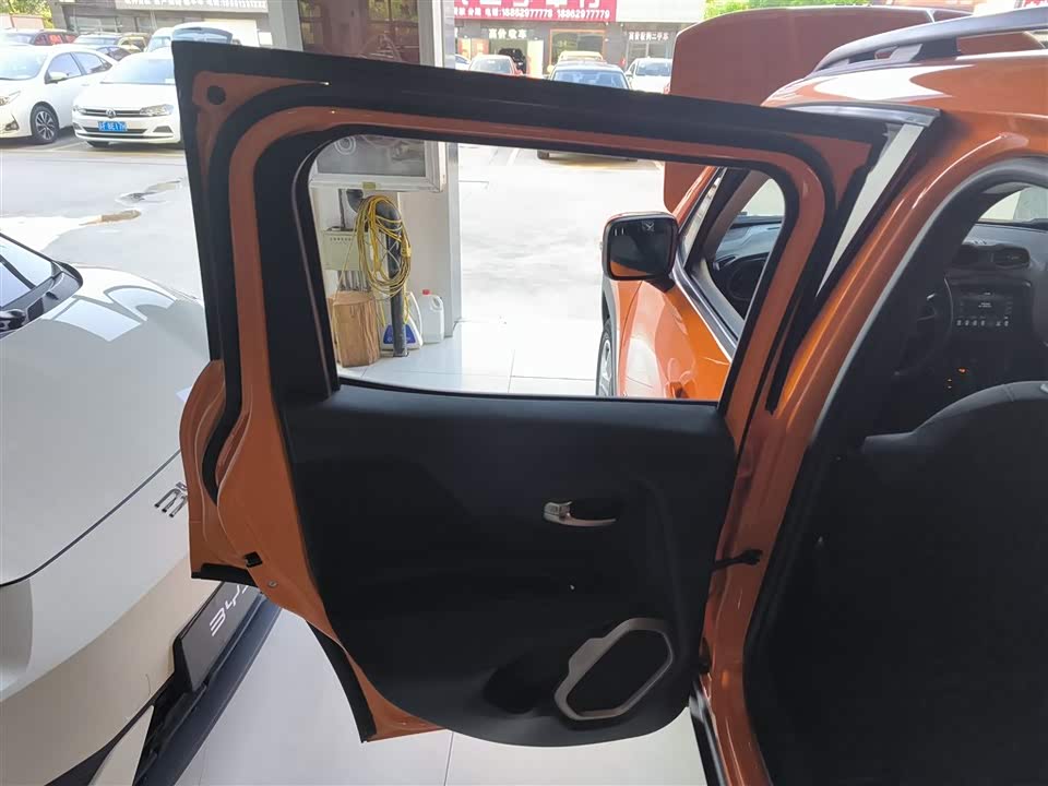Jeep Freeman