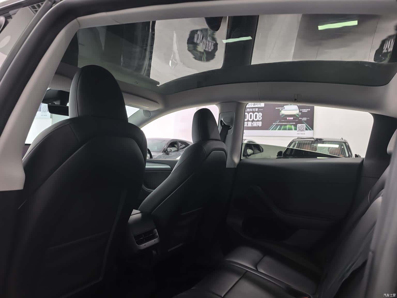 Tesla Model Y, 2024 6