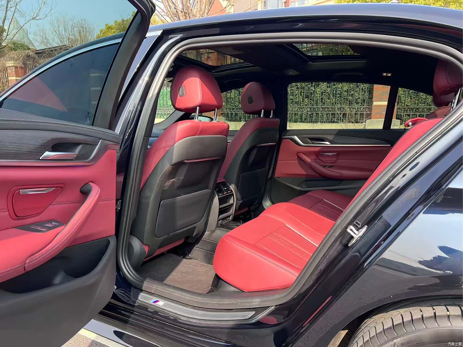 BMW 5 Series, 2022 14