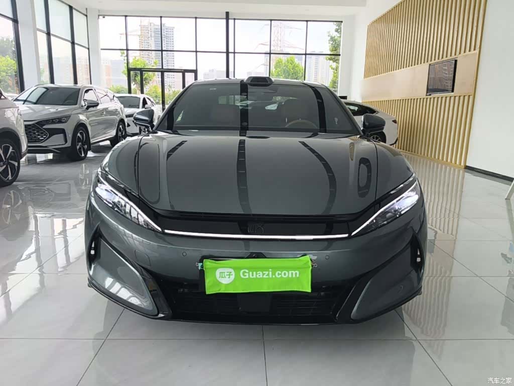 BYD Han, 2025 3