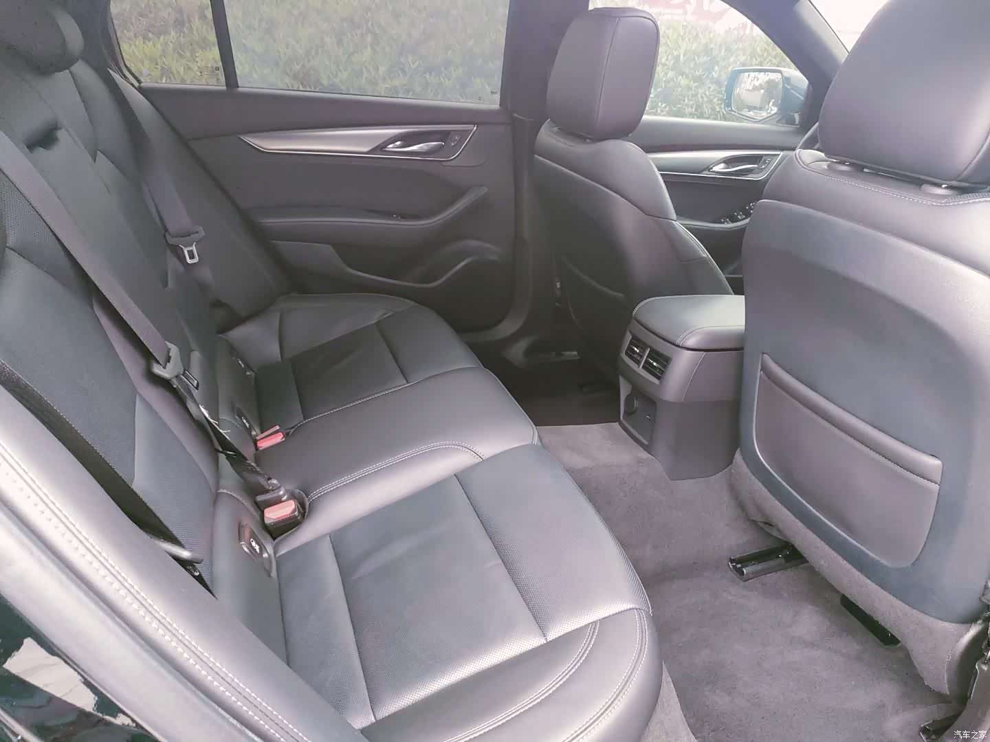 Cadillac CT5, 2024 29