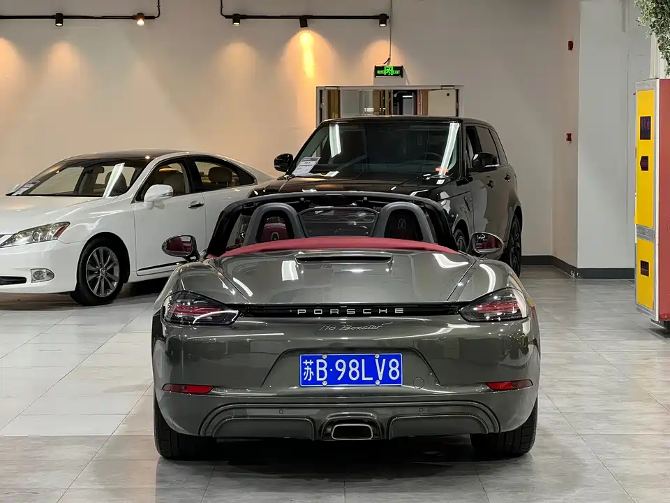 Porsche 718