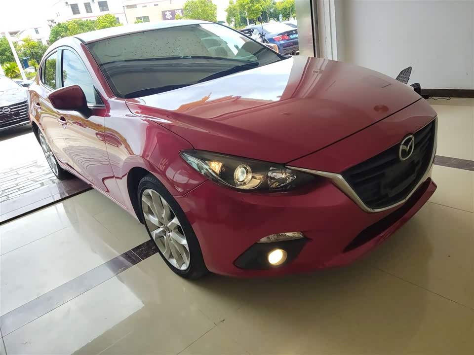Mazda 3 Angkesaila