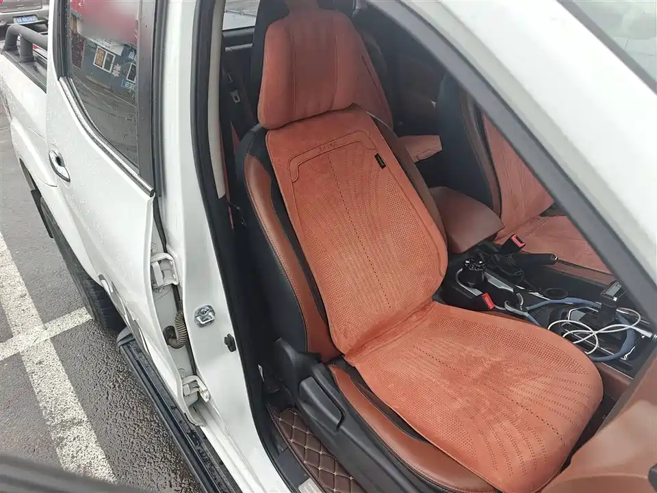 Dongfeng Ruiqi 6
