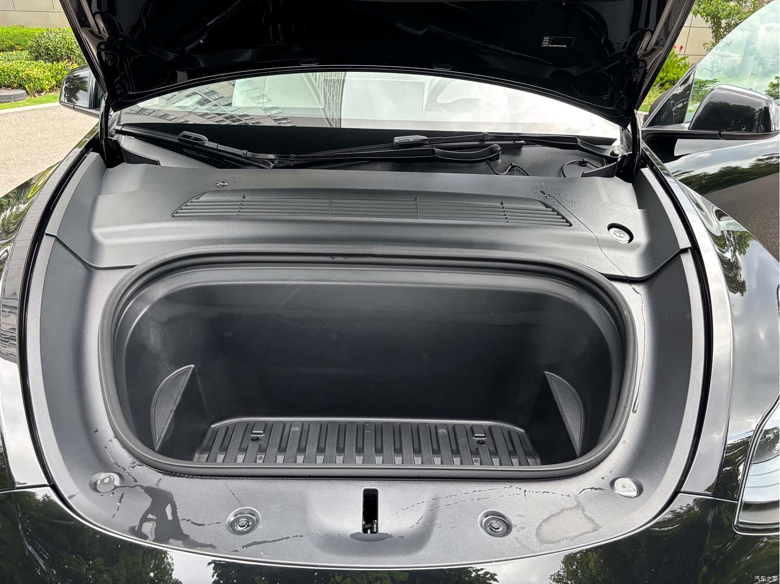 Tesla Model Y, 2023 22