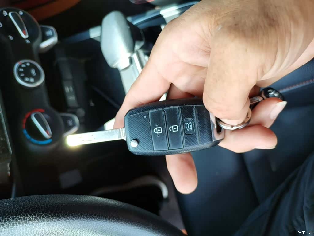 Kia K2, 2017 9