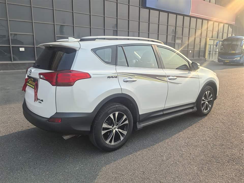 Toyota RAV4 Rongfang