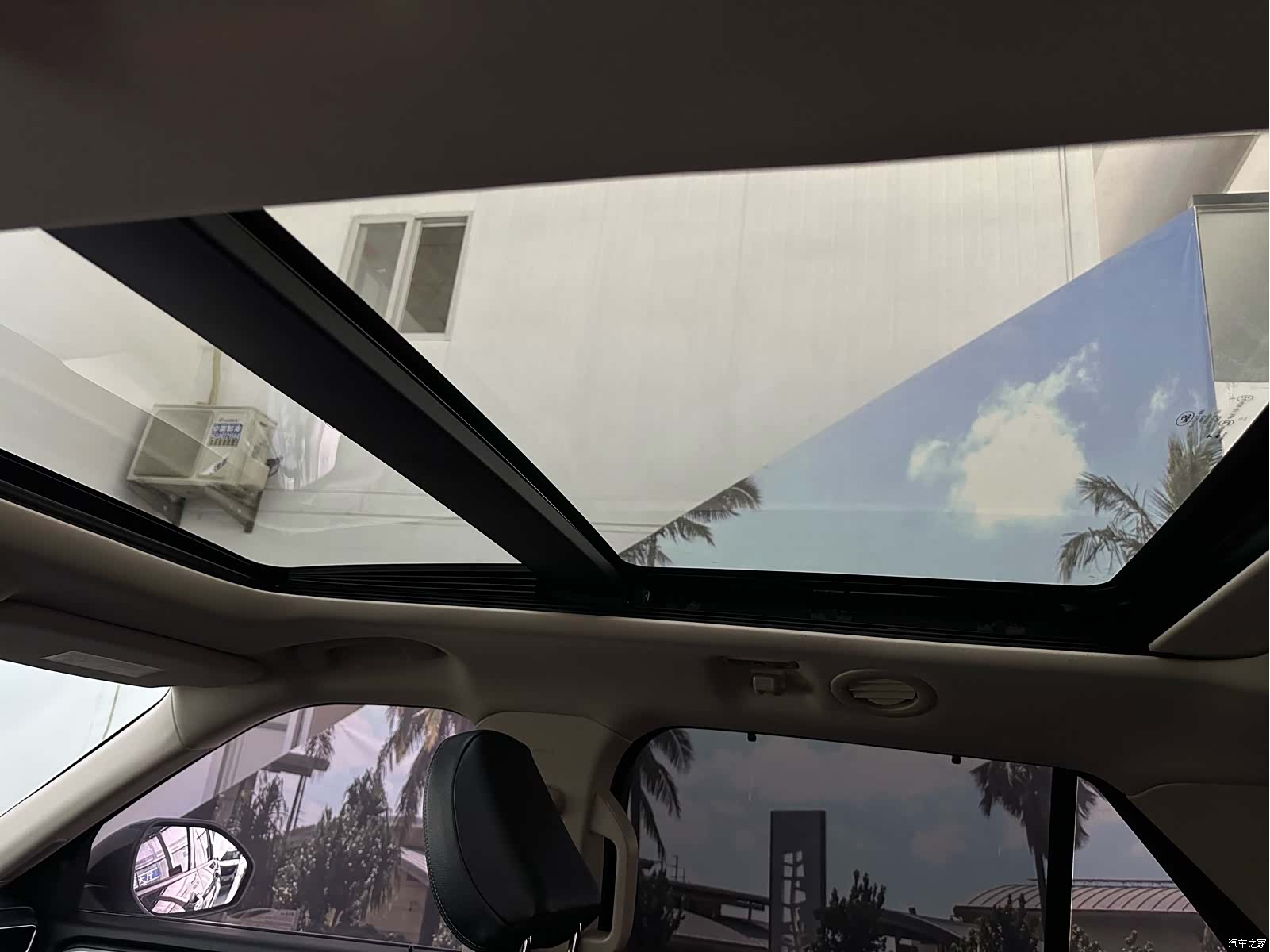 Ford Explorer, 2021 14