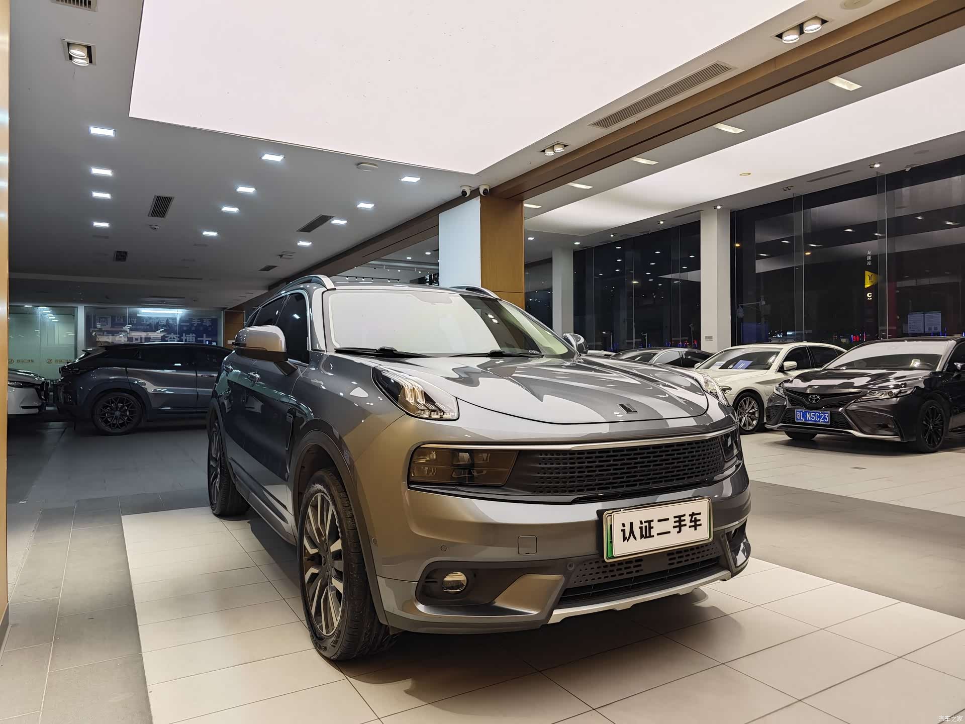Lynk & Co 01, 2019 все фото