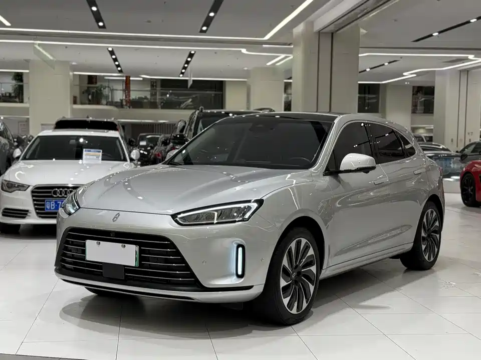 AITO Ask the world M5