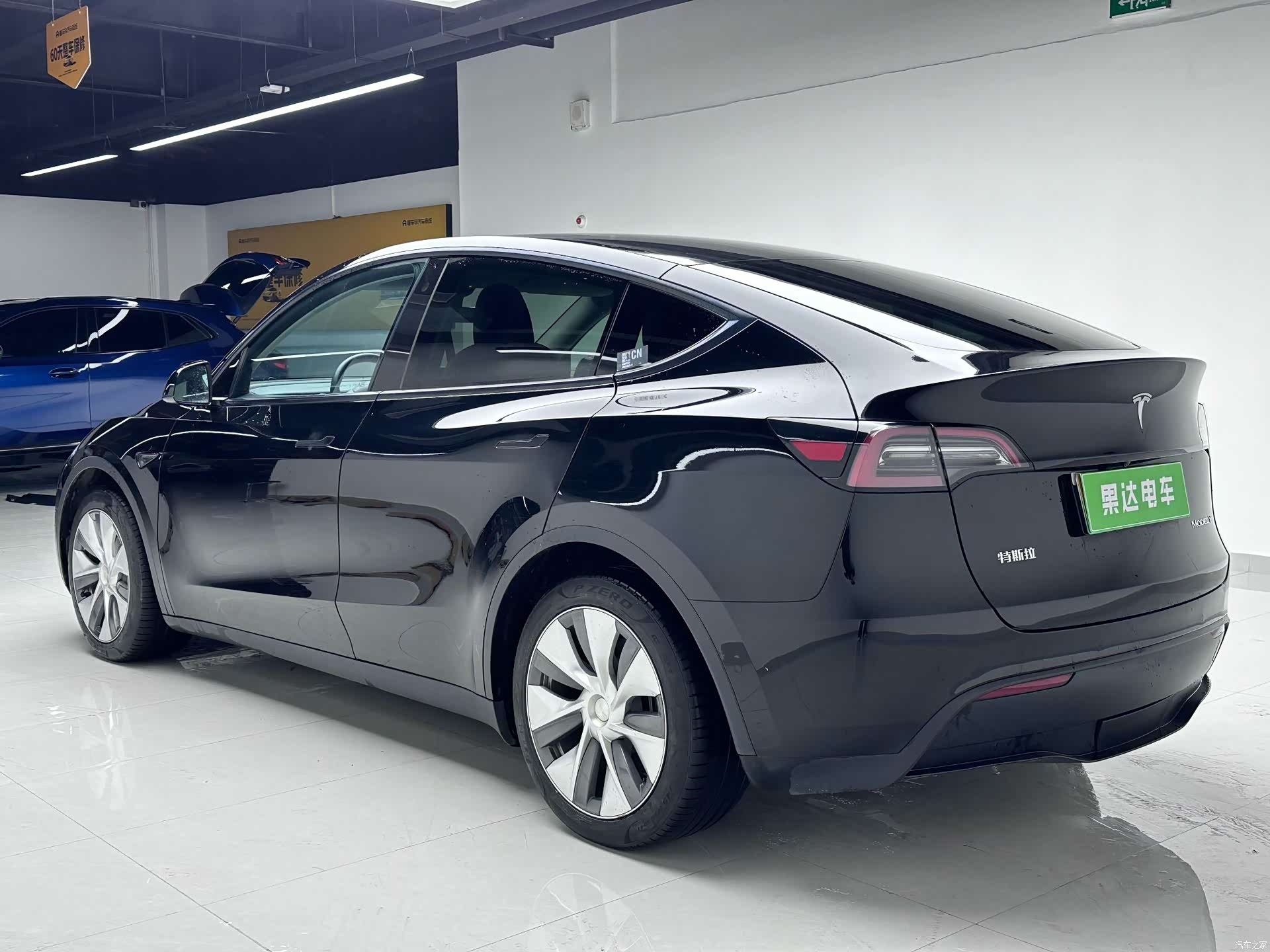 Tesla Model Y, 2022 6