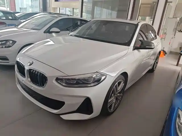 BMW 1 Series 2019 — купить из Китая под заказ