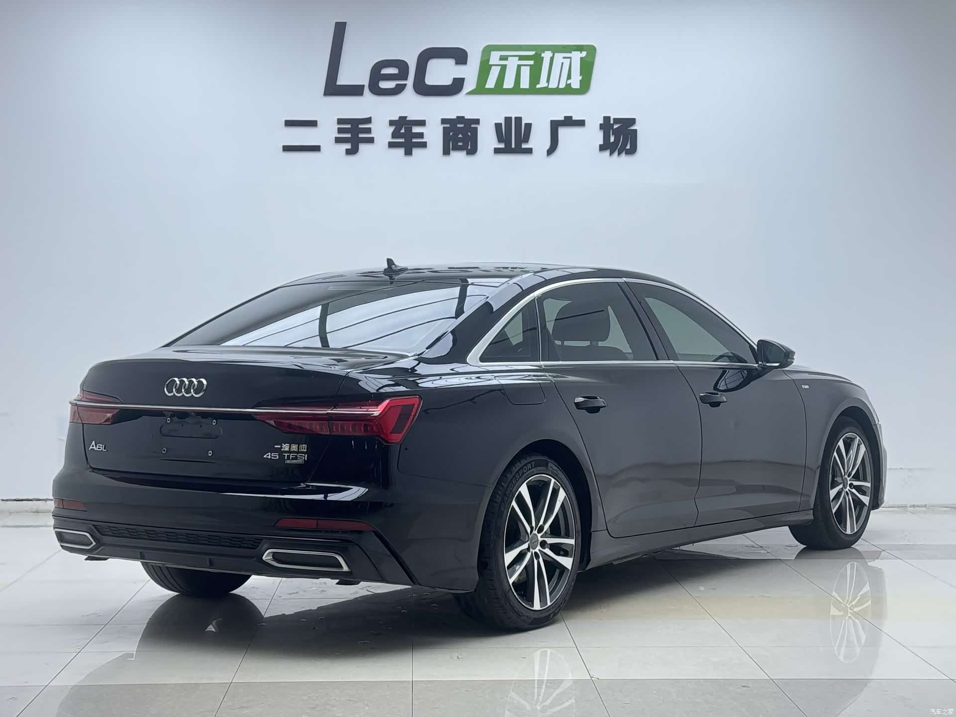 Audi A6L, 2019 16