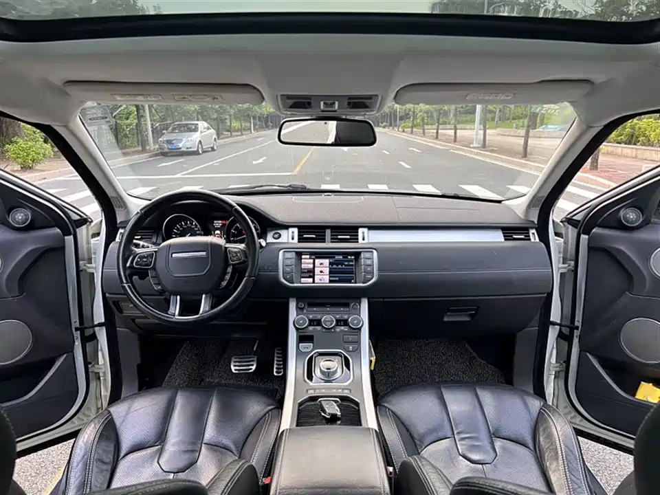 Land Rover Range Rover Aurora