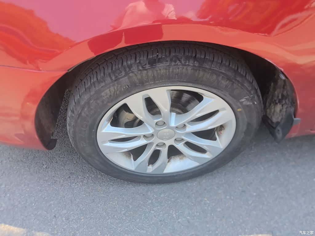 Geely Emgrand, 2015 23