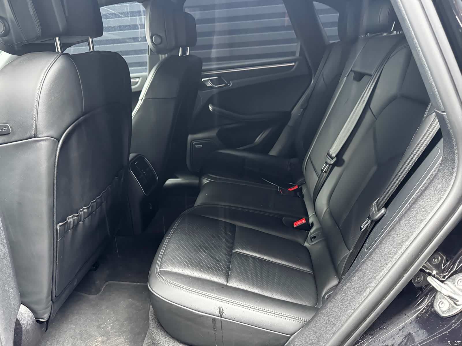 Porsche Macan, 2022 13