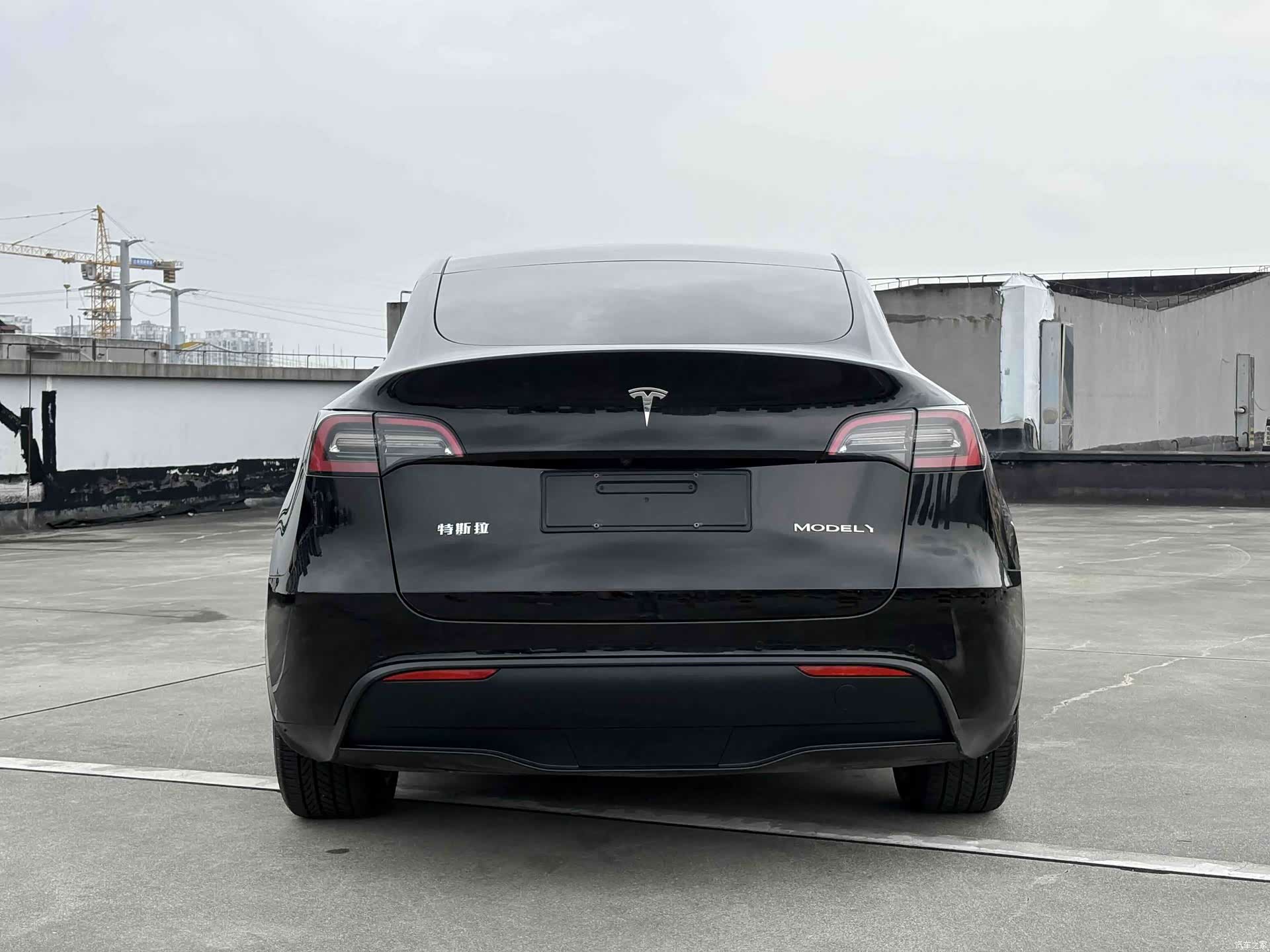 Tesla Model Y, 2022 7