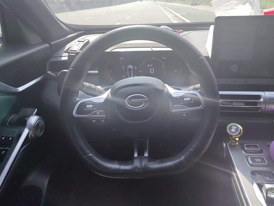 Trumpchi Shadow cool